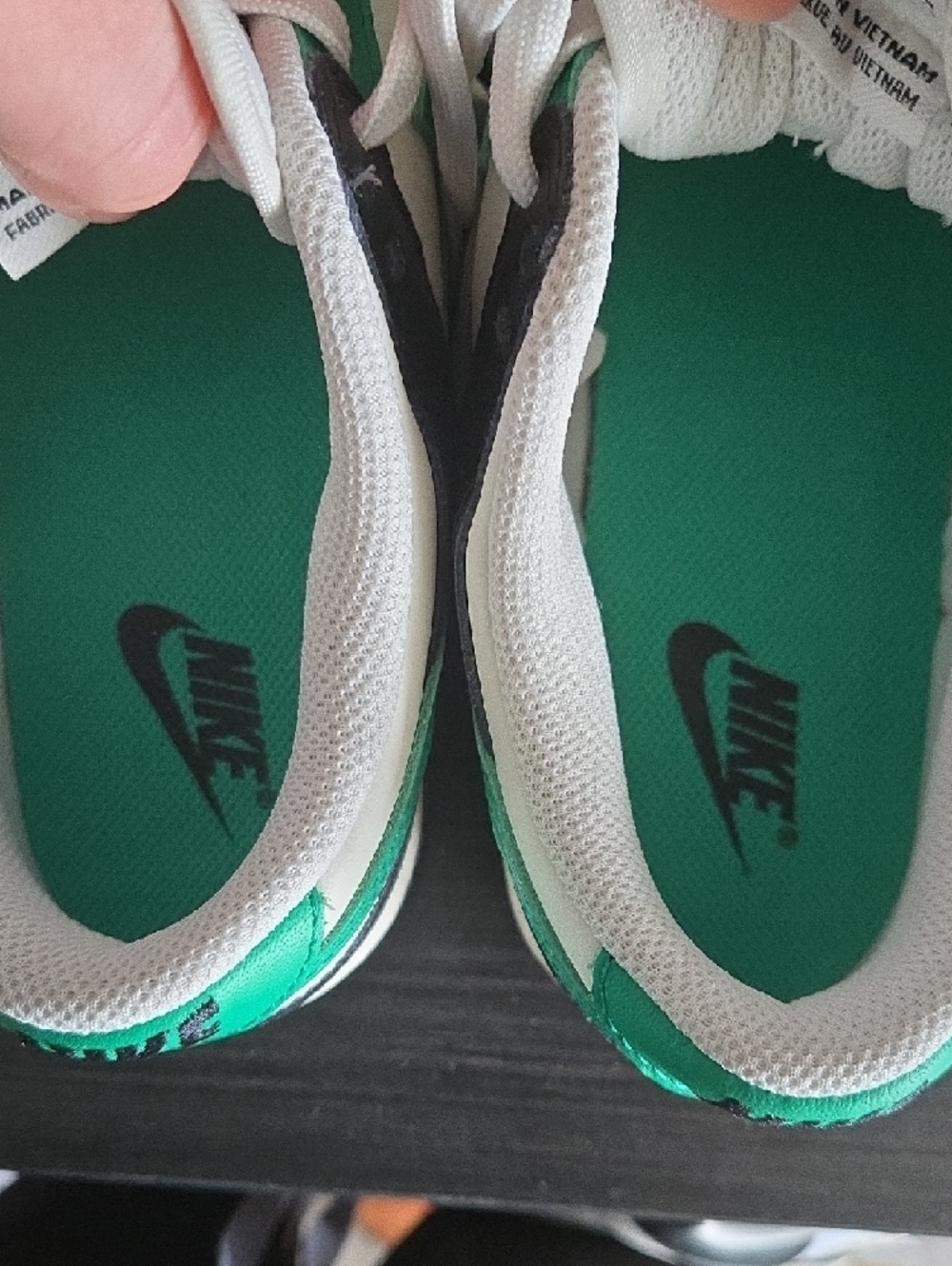 Nike Dunk Low Celtics Style Low-Top Sneakers New Women 9 Men 7.5 New - Picture 6 of 9